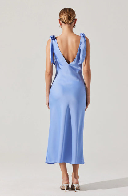 Allexina Dress Light Blue