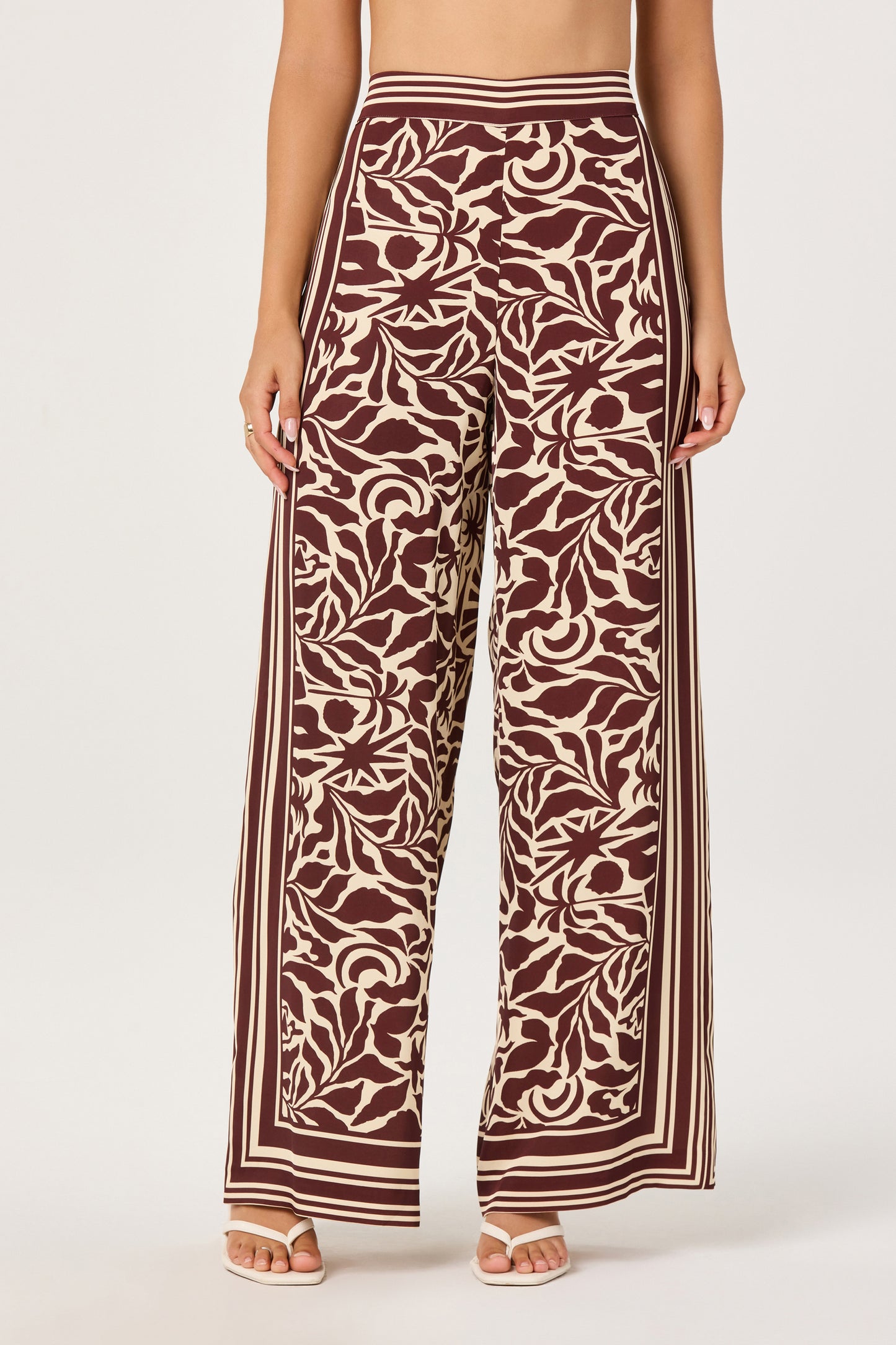 Eva Two Piece Set Brown