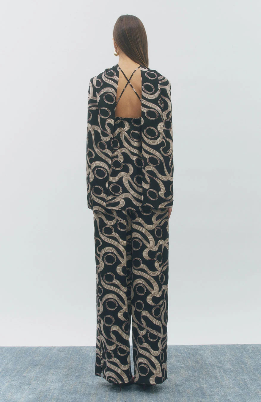 Serpentine Two Piece Set Black Beige