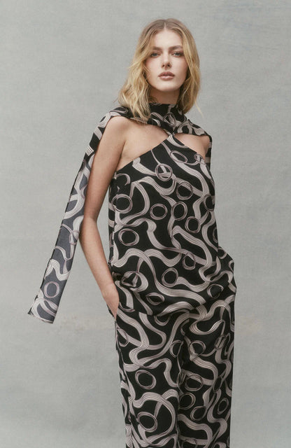 Serpentine Two Piece Set Black Beige