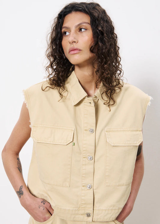 Nahed Vest Beige