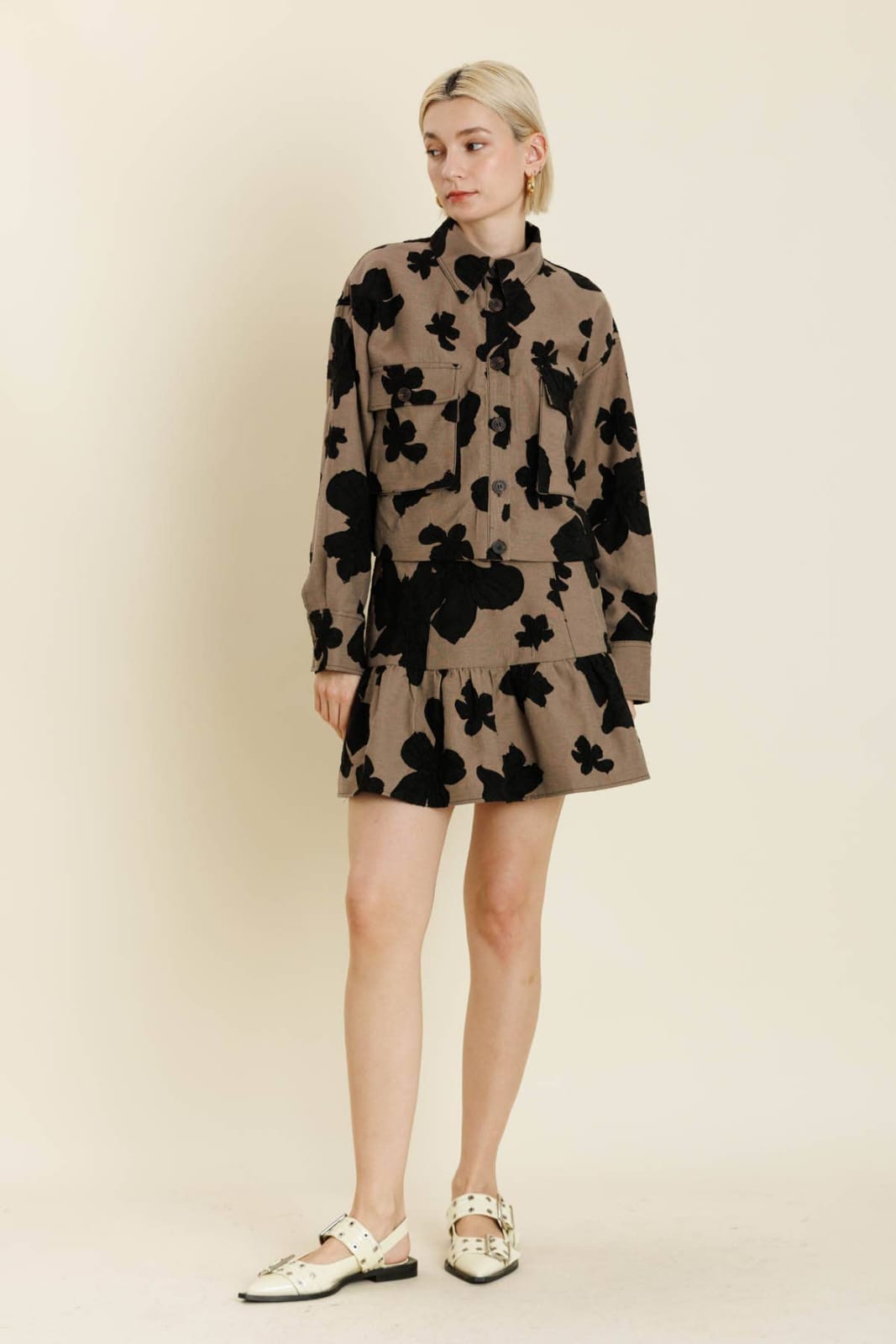 Jacquard Two Piece Set Taupe