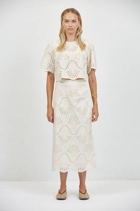 Eyelet Two Piece Set Natural